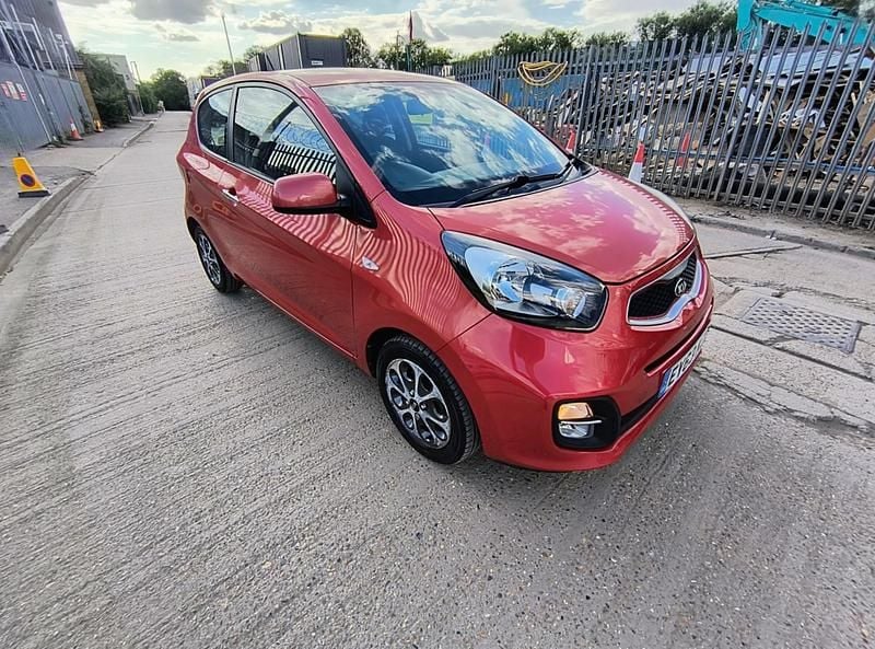 Red Used 2013 Kia Picanto 2 Hatchback | £3,299 (Fair price) - Image 1/4