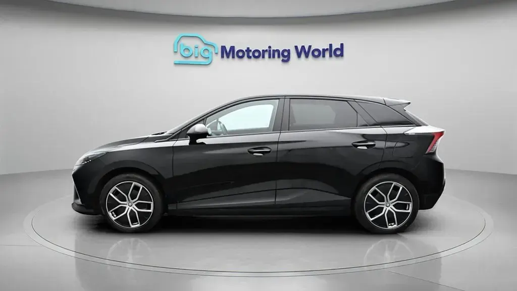 Used MG MG4 EV Trophy 319 kW (435 HP) 2023 Hatchback