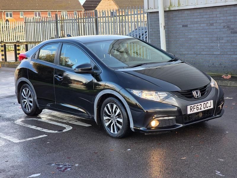 Used Honda Civic ES 2013 Black Hatchback
