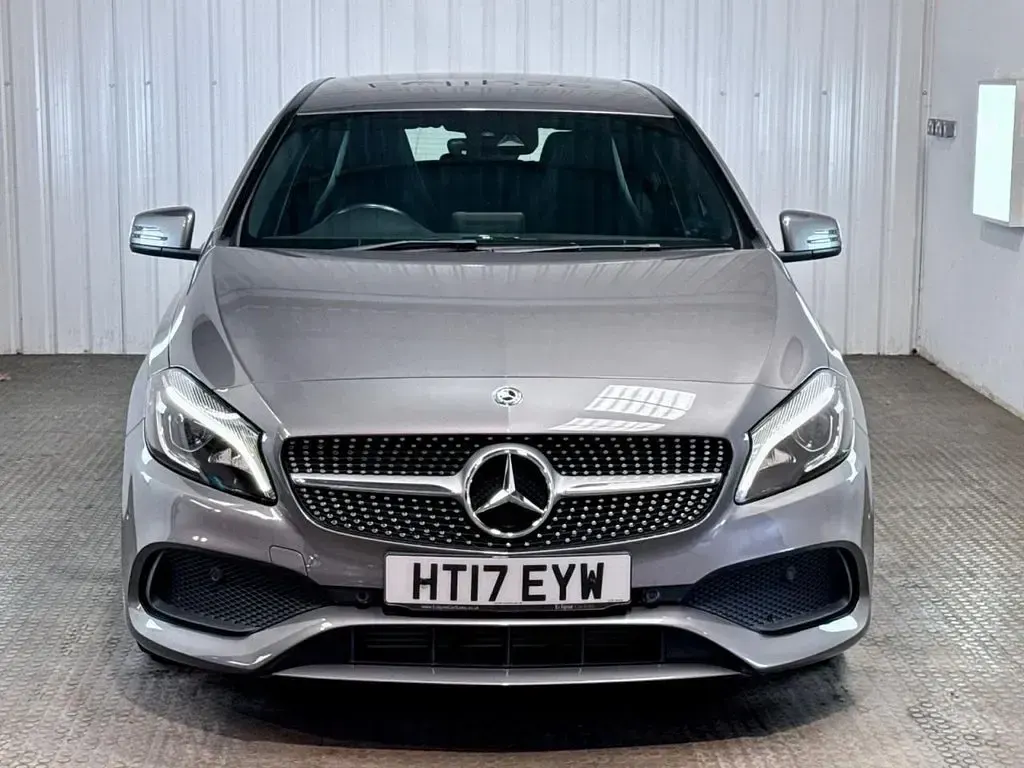 Used Mercedes A180 AMG Line Premium 109 HP (80 kW) 2017 Grey Hatchback
