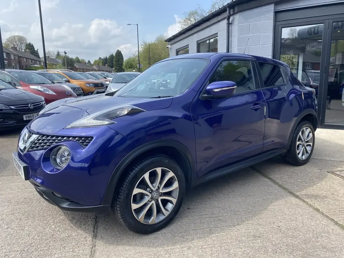 Used Nissan Juke Tekna 117 HP (86 kW) 2016 Blue SUV