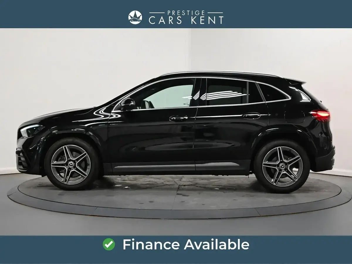 Used Mercedes GLA200 Executive 2024 Black SUV