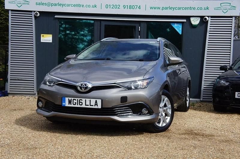 Used Toyota Auris Touring Sports Business Edition 2016 Estate