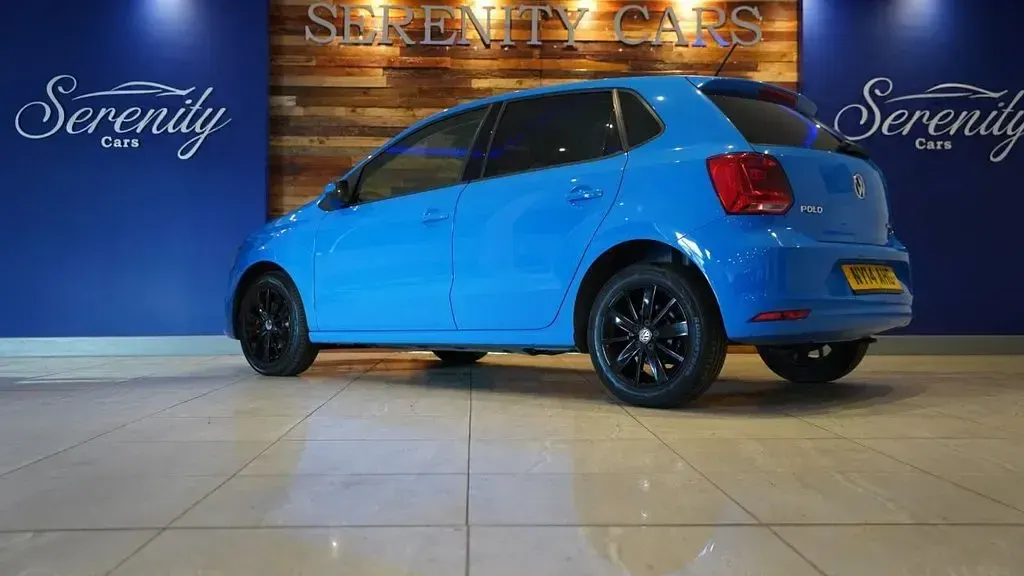 Used VW Polo SE 60 HP (44 kW) 2014 Blue Hatchback