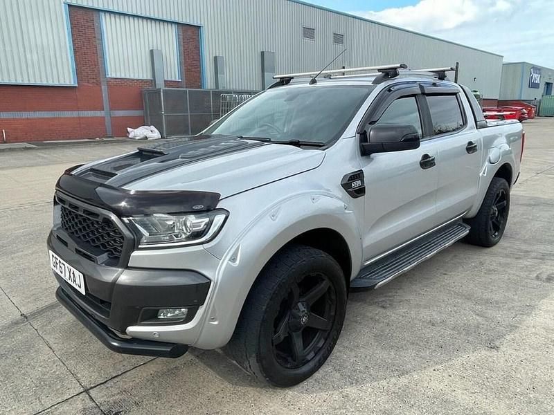 Begagnad Ford Ranger Wildtrack 200 HK (147 kW) 2017 Silver Pickup