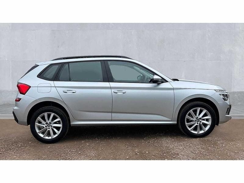 New Skoda Kamiq SE 95 HP (69 kW) 2025 Brilliant silver metallic SUV