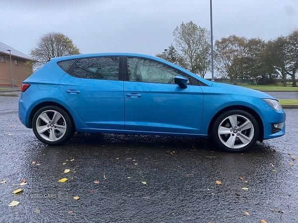 Used Seat Leon FR 150 HP (110 kW) 2015 Blue Hatchback