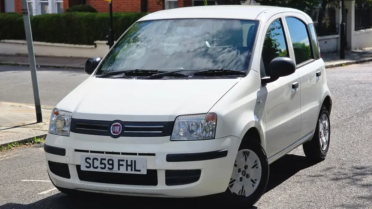 Used Fiat Panda Active 54 HP (39 kW) 2010 White Hatchback