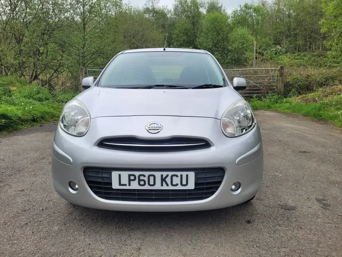 Used Nissan Micra Acenta 80 HP (58 kW) 2011 Silver Hatchback