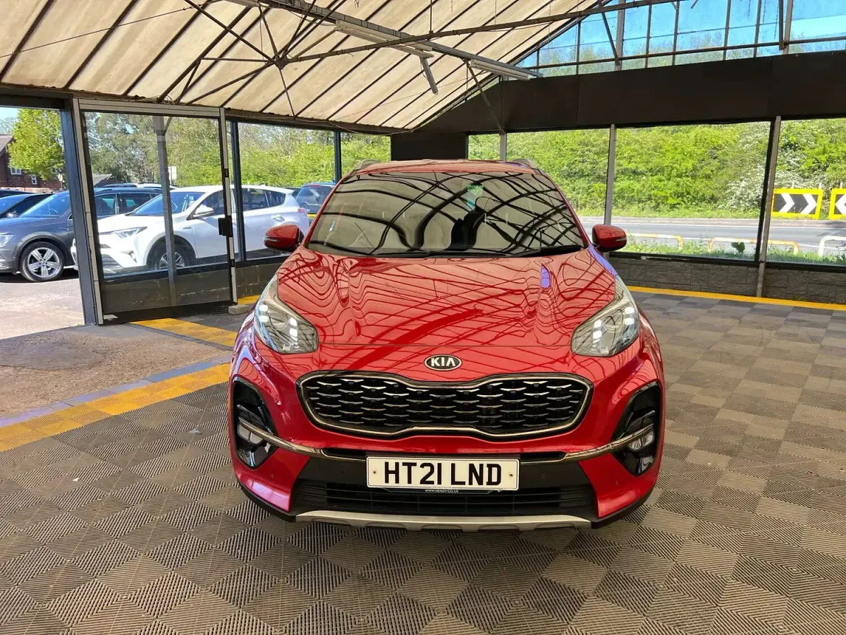 Used Kia Sportage GT-Line 174 HP (127 kW) 2021 Red SUV