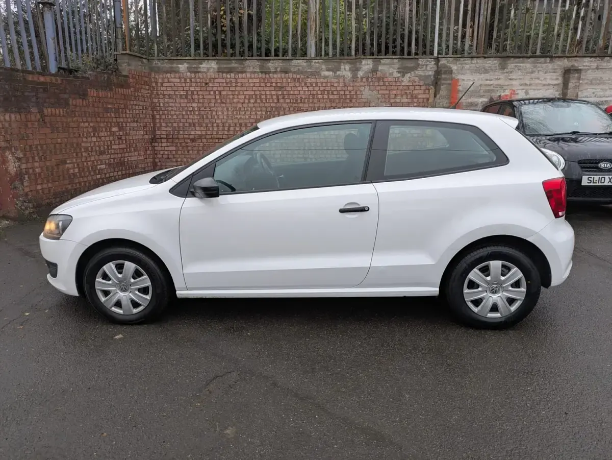 Used VW Polo S 2014 White Hatchback