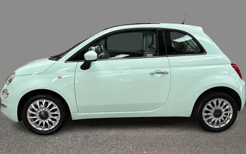 Used Fiat 500 Lounge 69 HP (50 kW) 2018 Green Hatchback