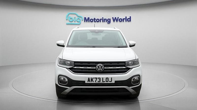 Used VW T-Cross SEL 110 HP (80 kW) 2023 White SUV