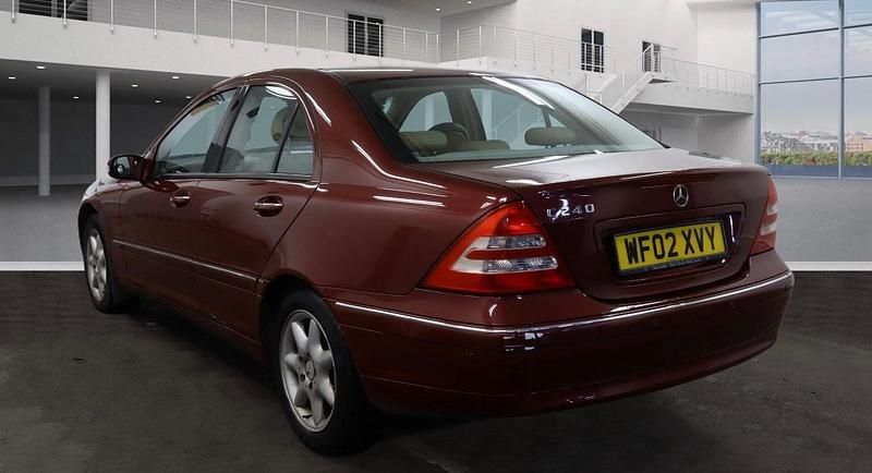 Used Mercedes C240 Elegance 2002 Red Sedan