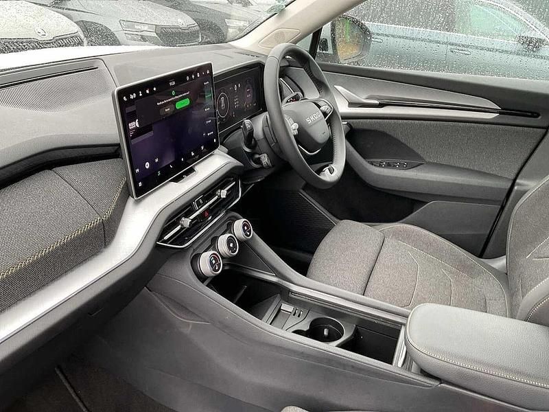 Used Skoda Kodiaq SE 110 HP (80 kW) 2025 Moon white metallic SUV