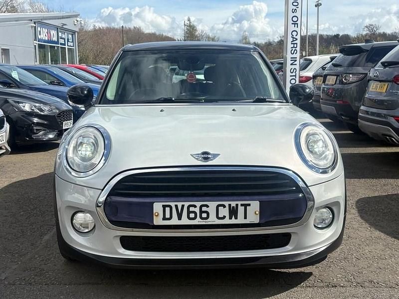Used Mini Cooper D Hatch 116 HP (85 kW) 2016 Silver Hatchback