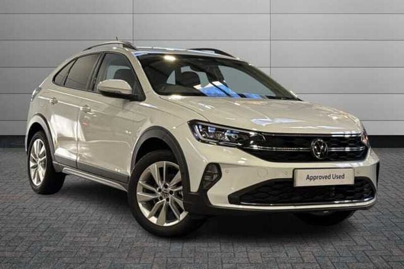 Pure white New 2024 VW Taigo Match SUV | £21,895 (Super price) - Image 1/4