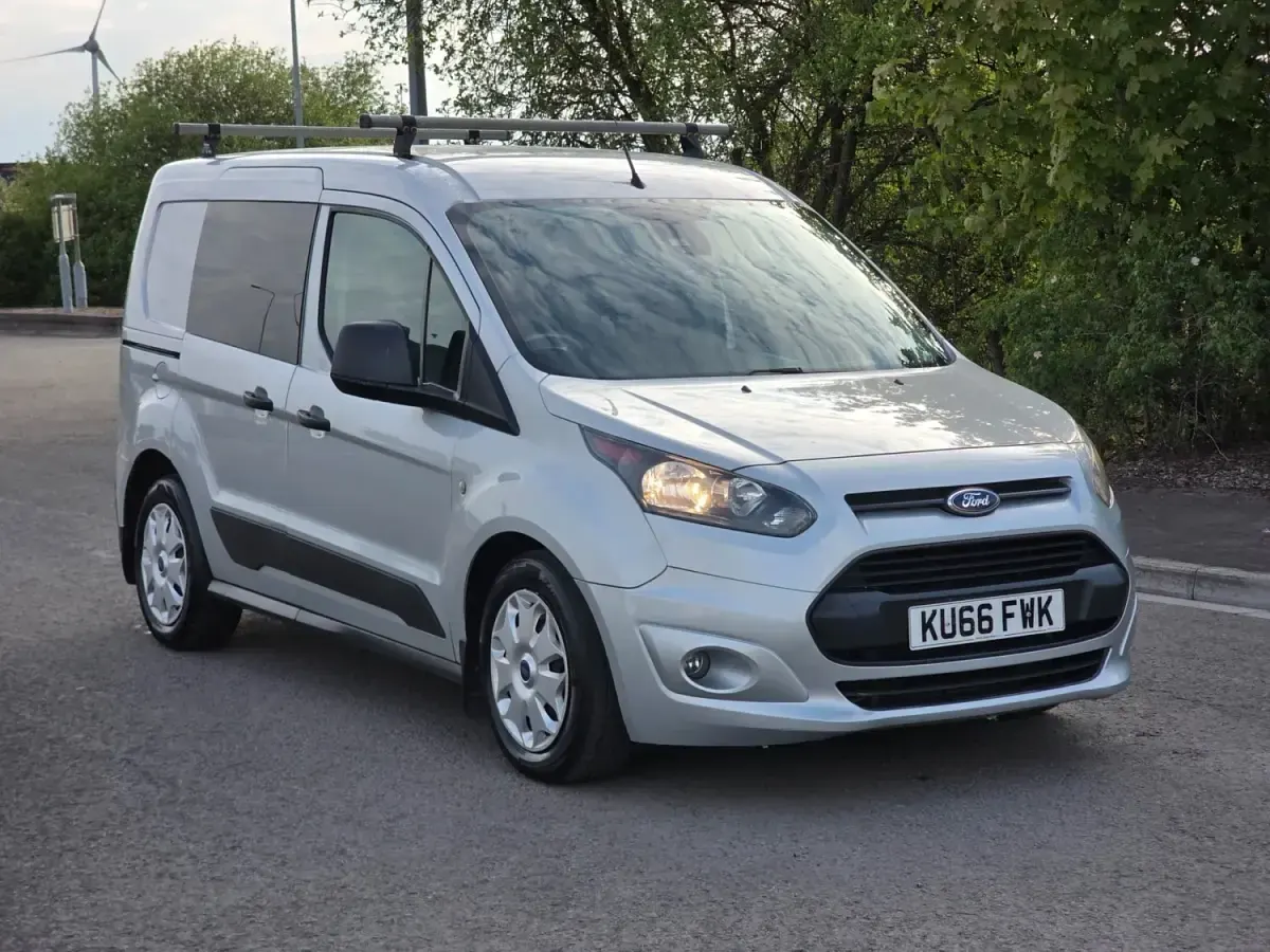 Second-hand Ford Transit Connect Trend 100 CP (73 kW) 2016 Argintiu Monovolum