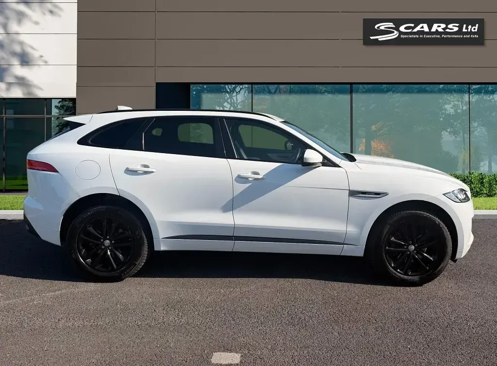 Used Jaguar F-Pace R-Sport 2018 White SUV