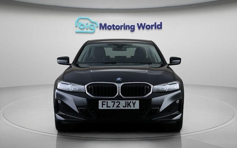 Used BMW 330e Sport Line 292 HP (214 kW) 2024 Sedan