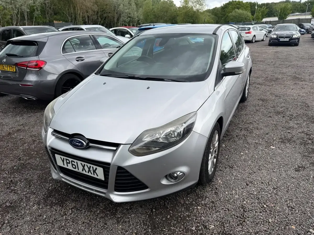 Used Ford Focus Titanium 2012 Silver Hatchback