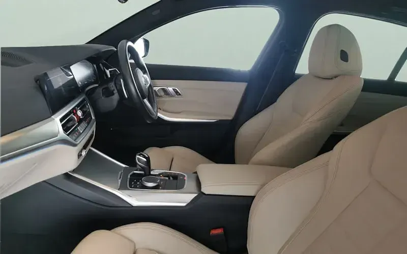 Used BMW 330e M Sport 292 HP (214 kW) 2022 Orange Sedan
