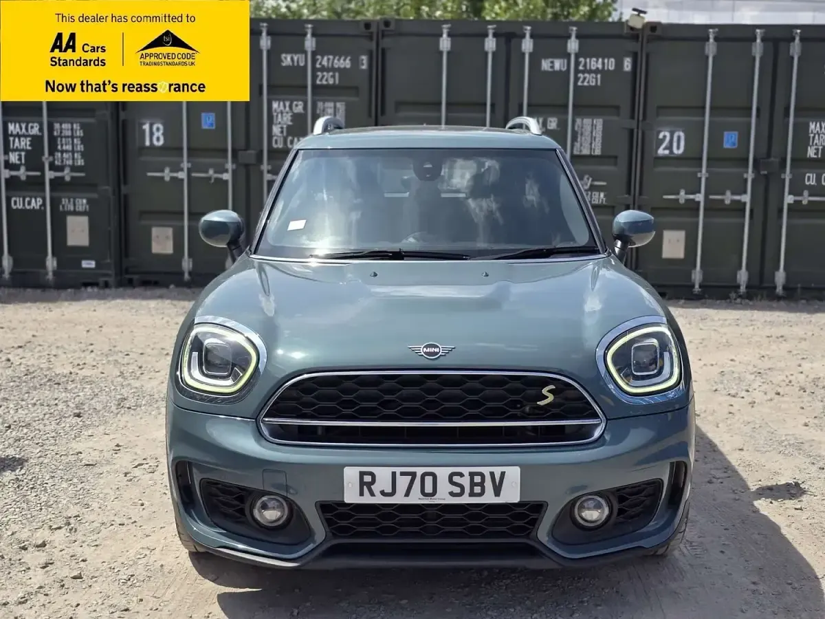 Used Mini Cooper Countryman Sport 222 HP (163 kW) 2021 Green SUV