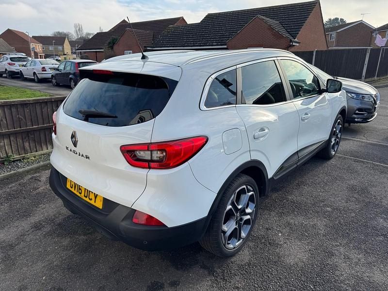 Second-hand Renault Kadjar Dynamique 130 CP (95 kW) 2016 Alb SUV