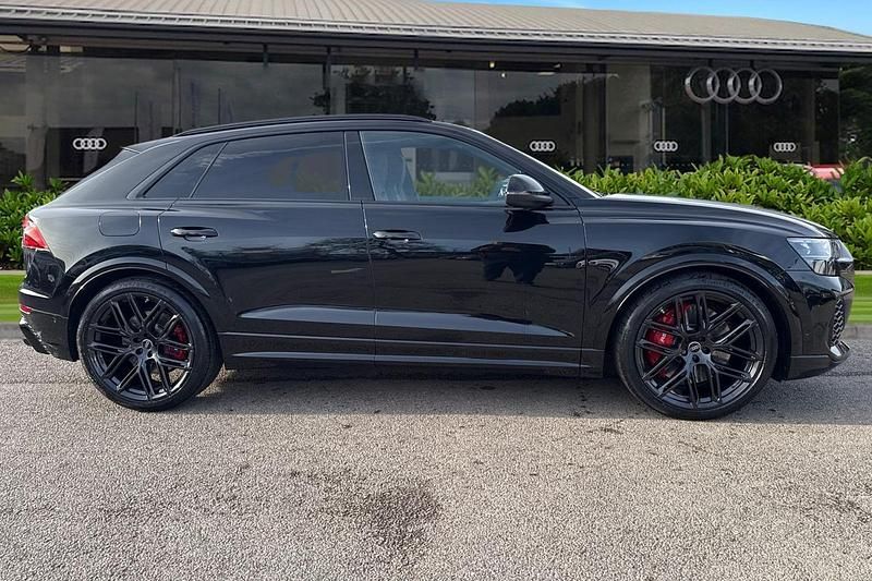 New Audi RS Q8 Design 631 HP (464 kW) 2026 Black SUV