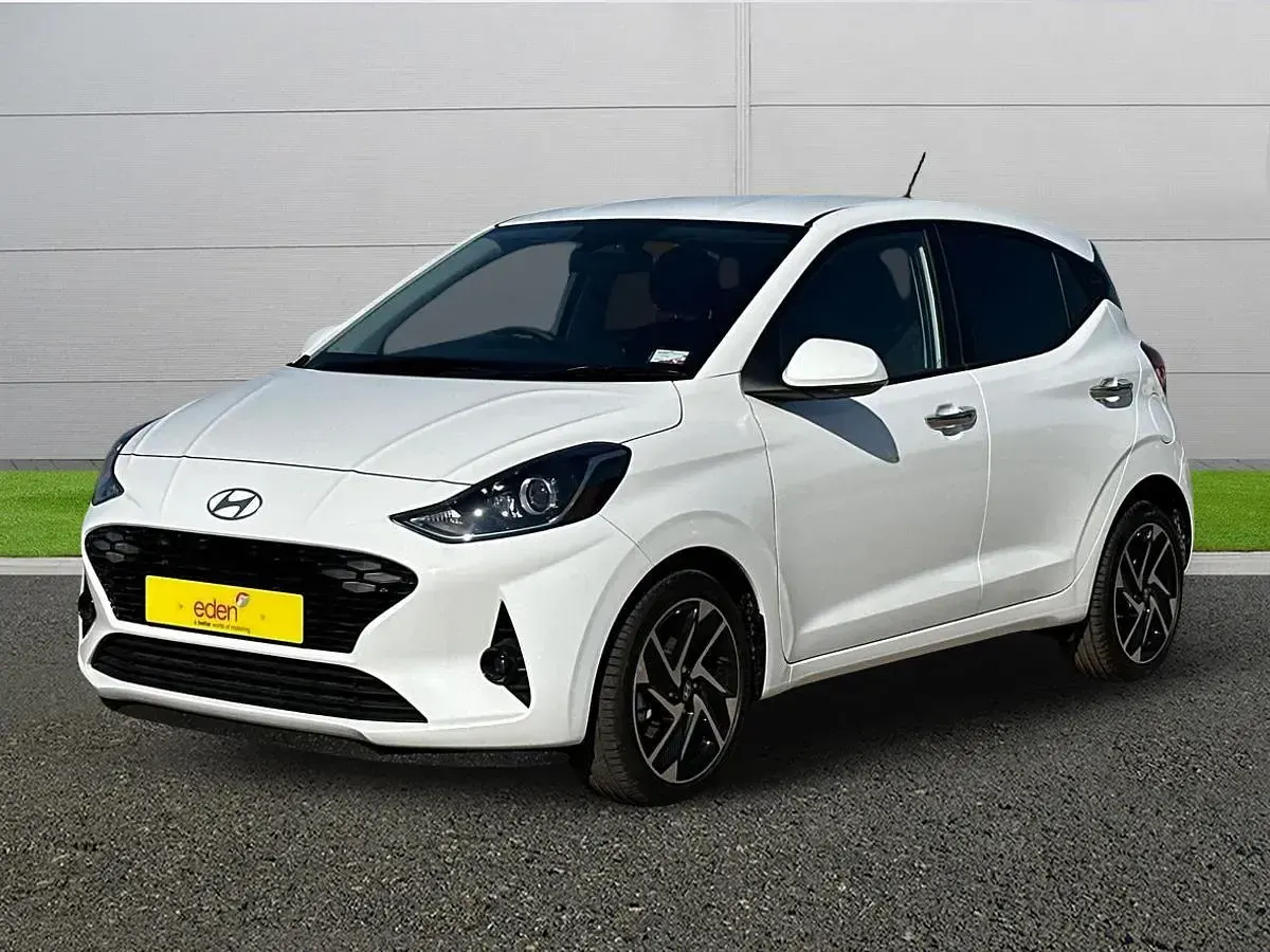 New Hyundai i10 Premium 79 HP (58 kW) 2026 Black Hatchback