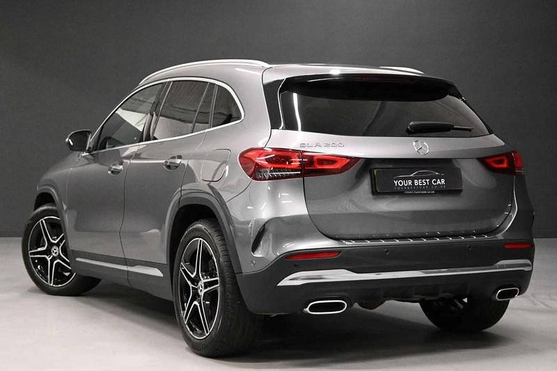 Used Mercedes GLA200 Executive 163 HP (119 kW) 2023 Grey SUV
