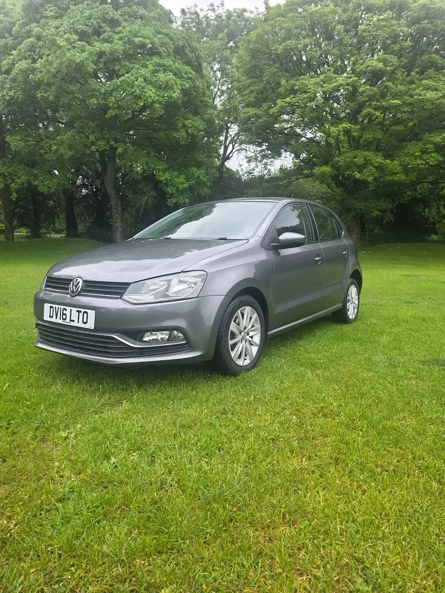 Used VW Polo SE 75 HP (55 kW) 2016 Grey Hatchback
