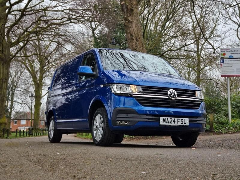 Used VW Transporter Highline 150 HP (110 kW) 2024 Blue Van