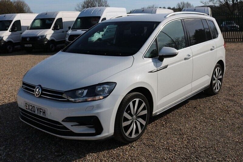 White Used 2020 VW Touran R-line MPV | £14,290 (Good price) - Image 1/1