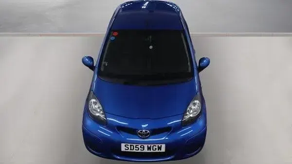 Used Toyota Aygo 67 HP (49 kW) 2009 Blue Hatchback