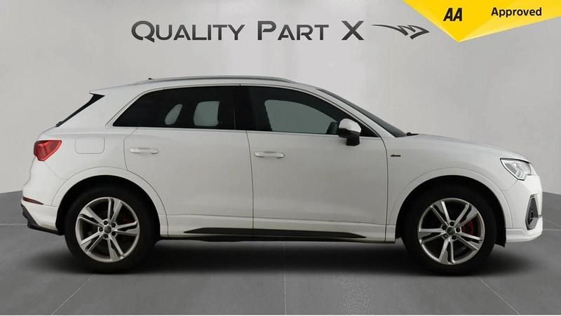 Used Audi Q3 S-Line 230 HP (169 kW) 2019 White SUV
