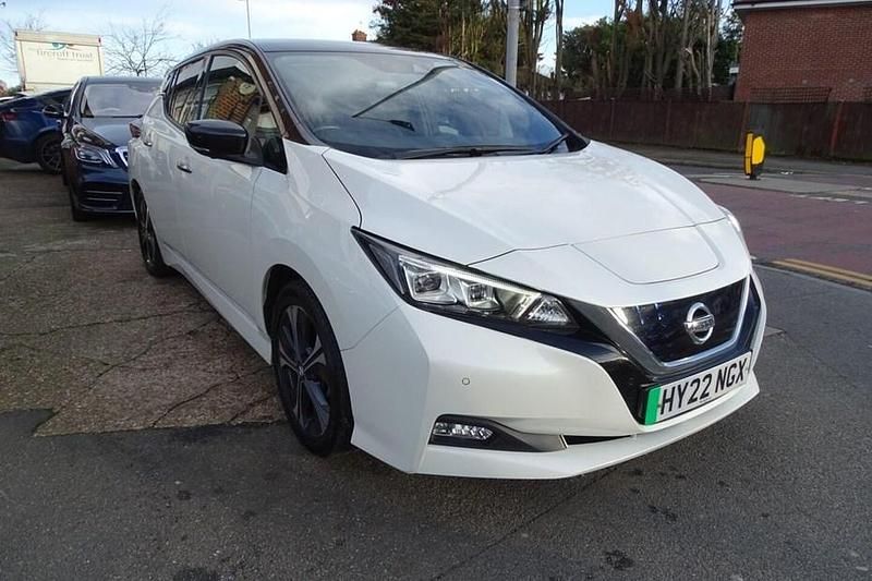 Used Nissan Leaf Tekna 50 kW (68 HP) 2022 Hatchback