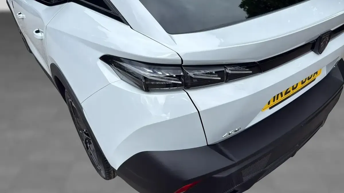New Peugeot 408 GT 143 HP (105 kW) 2026 White SUV