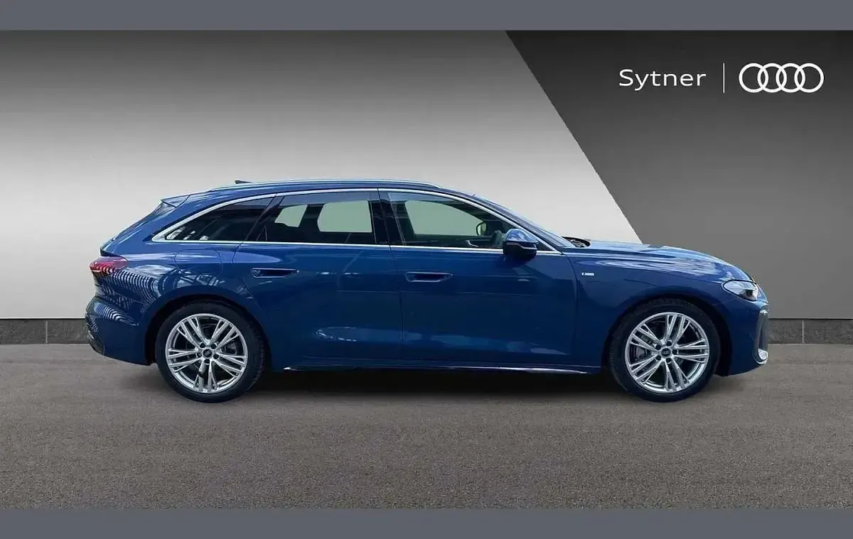 Used Audi A5 S-Line 147 HP (108 kW) 2026 Blue Estate