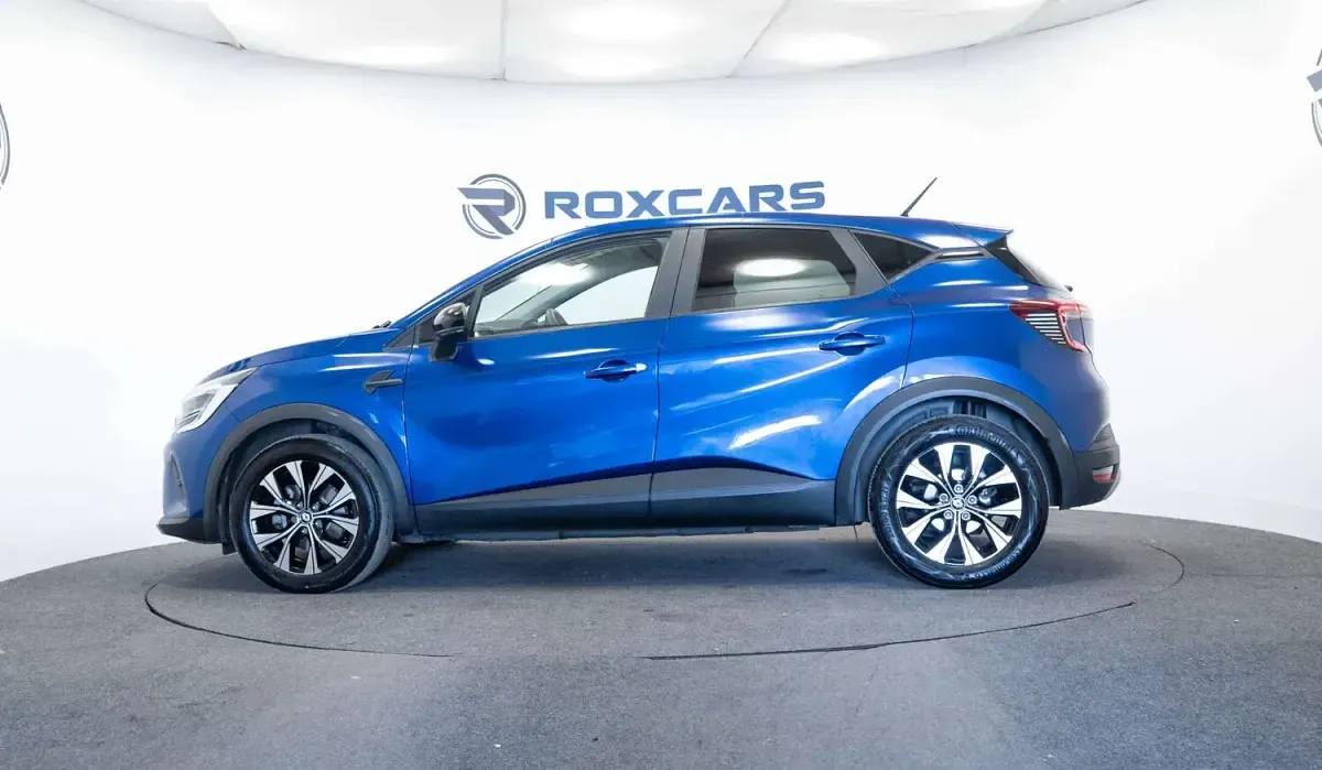Used Renault Captur Evolution 145 HP (106 kW) 2023 Blue SUV