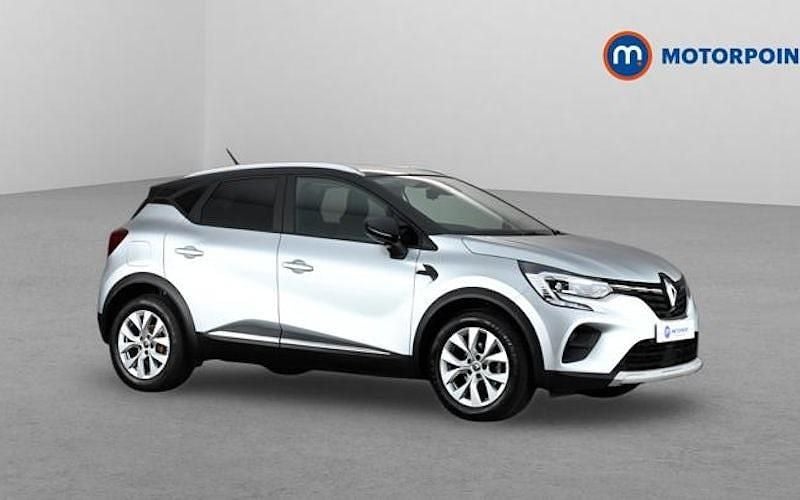 Używany Renault Captur Iconic 140 KM (102 kW) 2021 SUV