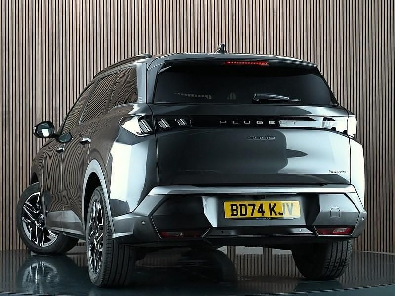Used Peugeot 5008 Allure 136 HP (100 kW) 2024 Grey SUV