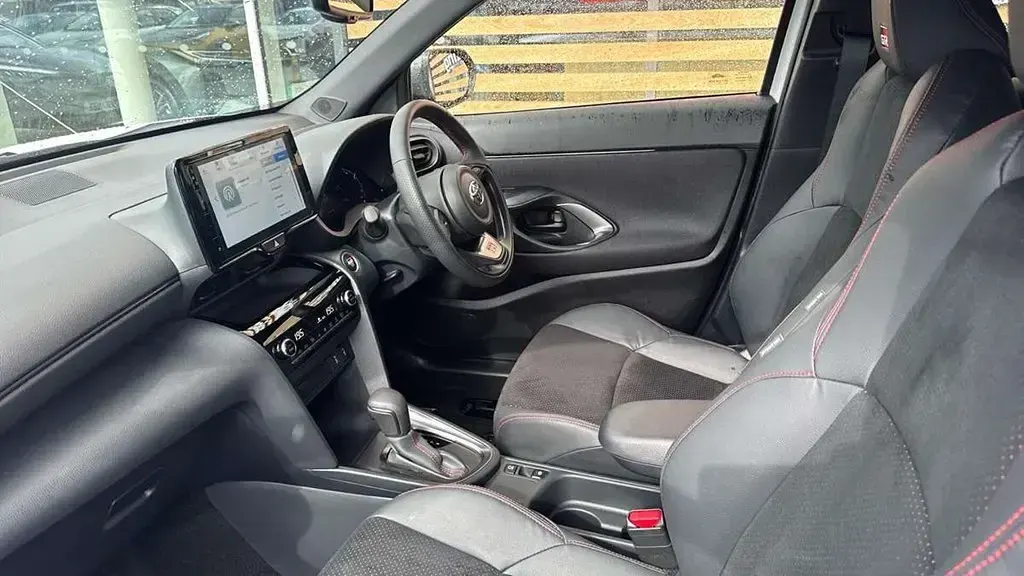 Used Toyota Yaris Cross Sport 113 HP (83 kW) 2023 Other SUV