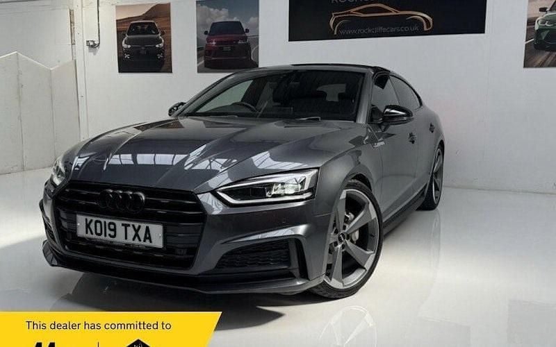 Second-hand Audi A5 Sportback Black Edition 190 CP (139 kW) 2019 Hatchback