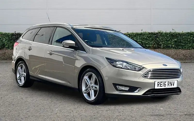 Used Ford Focus Titanium 120 HP (88 kW) 2016 Estate