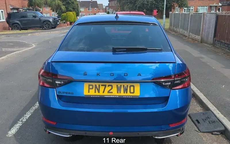 Used Skoda Superb SportlinePlus 190 HP (139 kW) 2022 Blue Hatchback