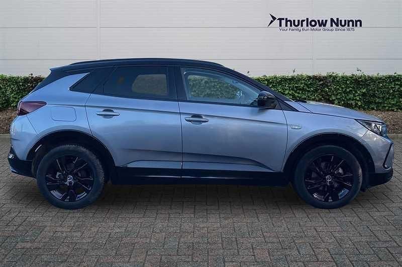 Used Vauxhall Grandland X S 130 HP (95 kW) 2023 Grey SUV