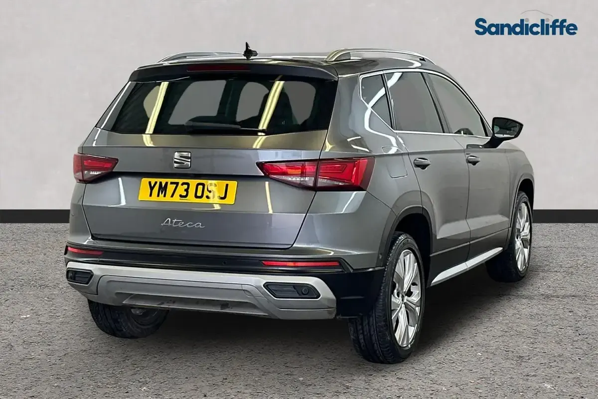 Käytetty Seat Ateca Xperience 150 HP (110 kW) 2025 Harmaa Katumaasturi
