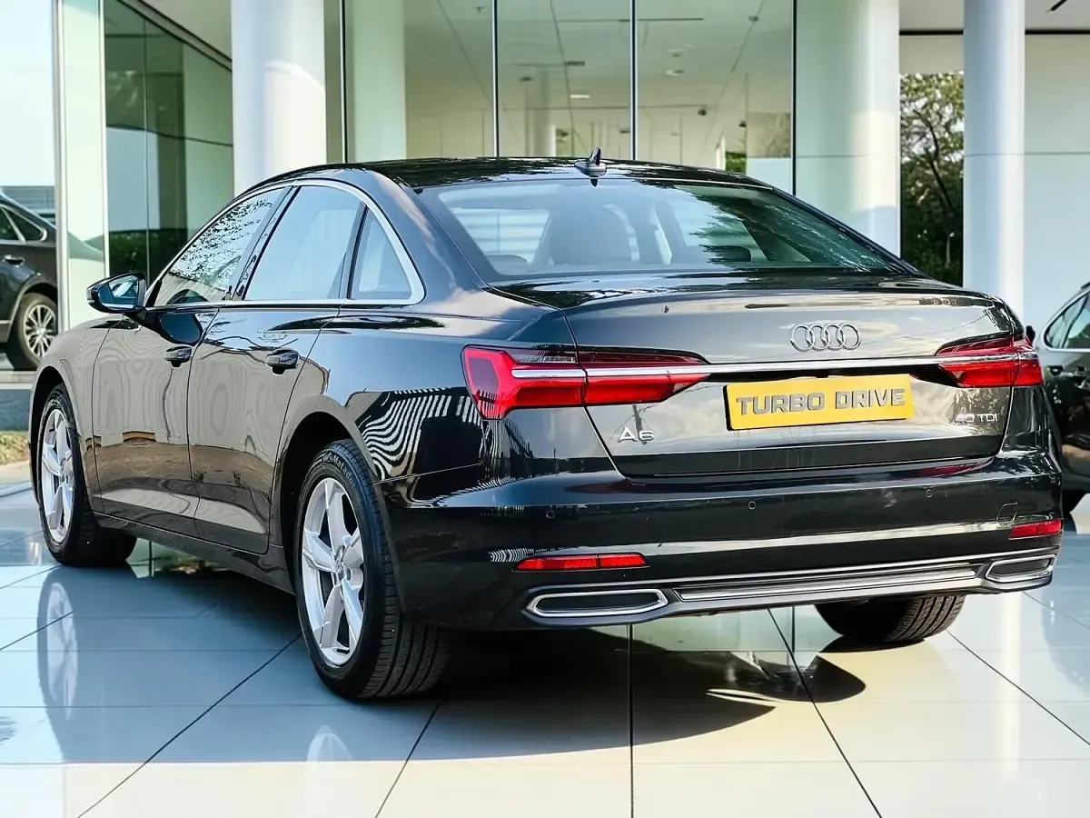 Used Audi A6 Sport 204 HP (150 kW) 2019 Grey Sedan