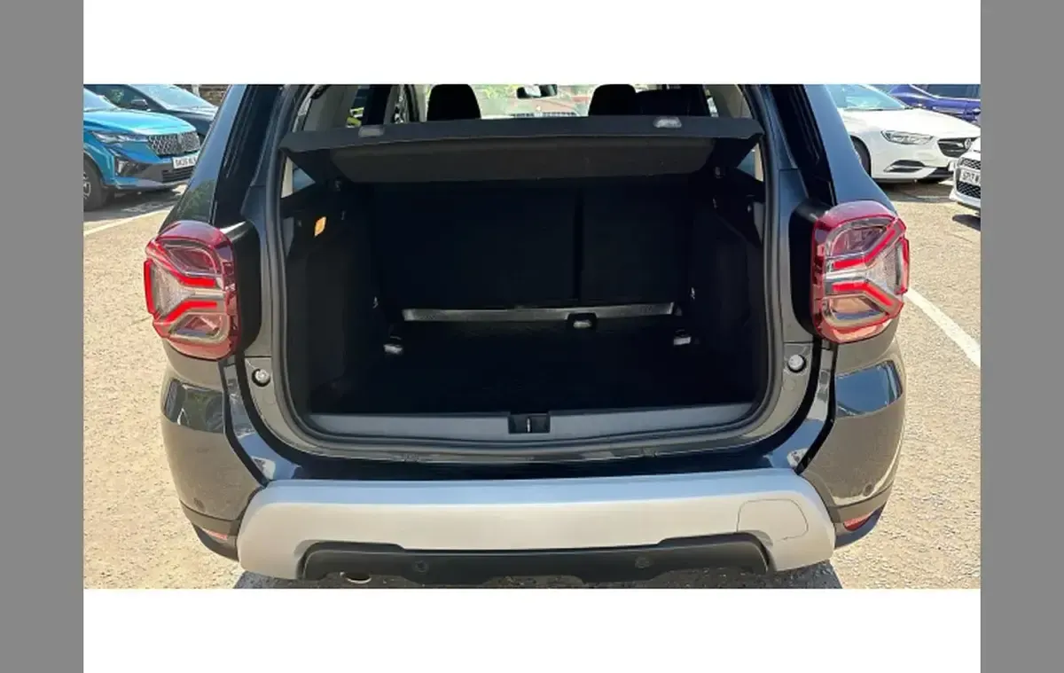 Used Dacia Duster Prestige 130 HP (95 kW) 2022 Grey SUV